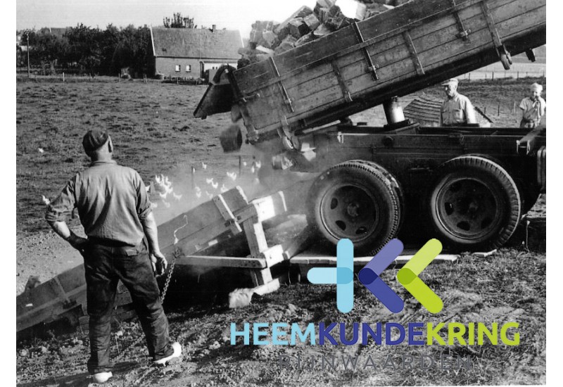 Foto 11. Klinkers storten